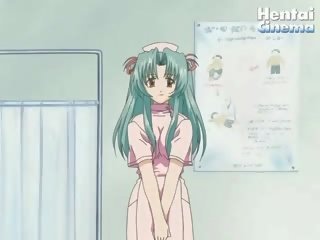 Sensual hentai enfermeira decides para socorro dela mestre e tries para